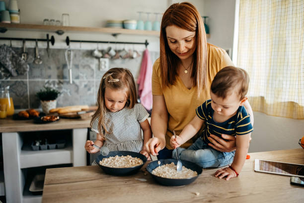 istock Start a beautiful morning with the kids 1317796994