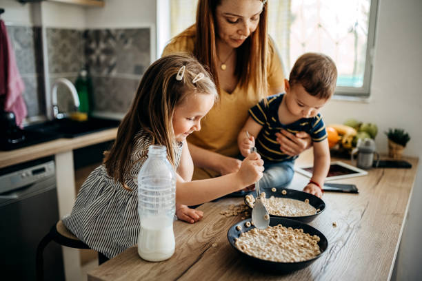 istock Start a beautiful morning with the kids 1317797027