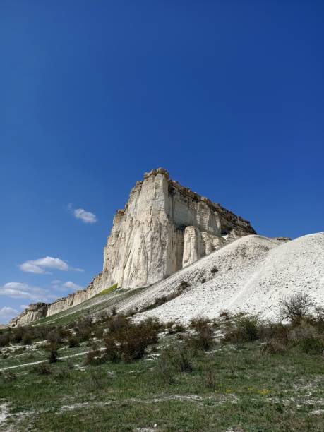 istock White beautiful cliff in peninsula mountains 1317841004