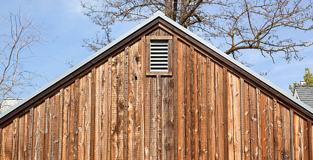 istock Wood Peaked Building or Barn. 131785669