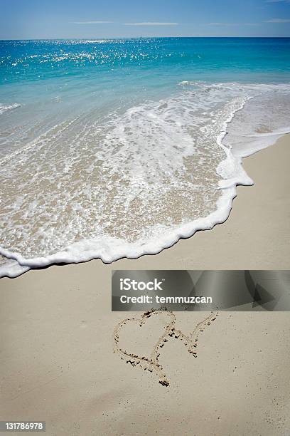 Foto de Série De Praia e mais fotos de stock de Amor - Amor, Antígua - Antígua e Barbuda, Antígua e Barbuda