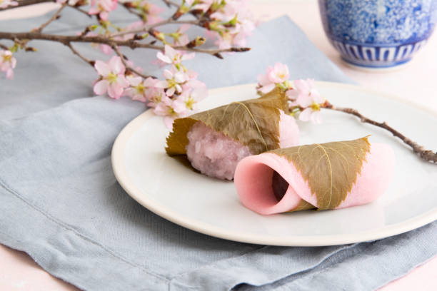 istock Traditional Japanese sweets : Sakura mochi 1317886340