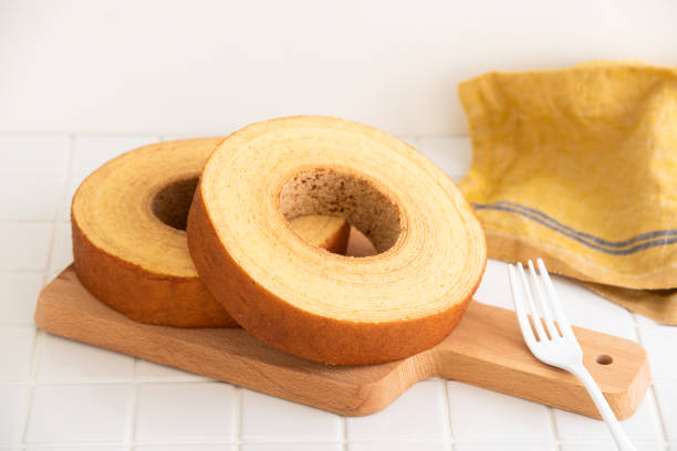 istock The cake which expressed the annual ring of the tree: Baumkuchen 1317887073