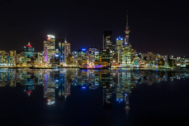 istock Auckland Skyline, Reflection, Night 1317958137