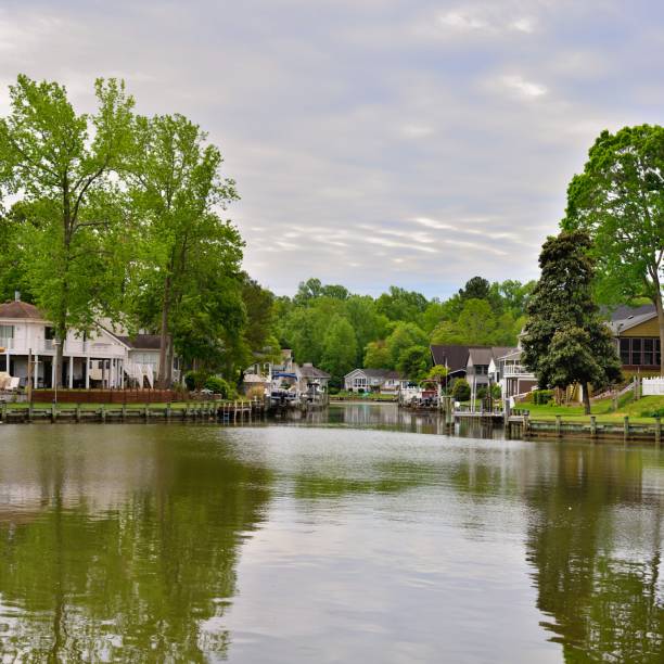 istock Waterfront Residences and Recreational Boats 1317971905