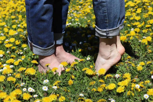 istock Love in summer in countryside. 1318269297