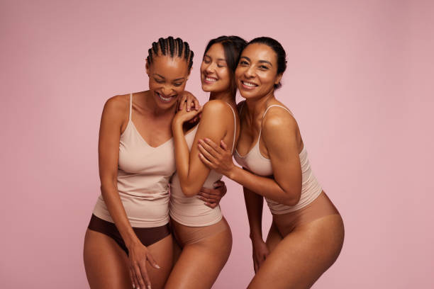 diverse group of females in underwear - roupa interior imagens e fotografias de stock