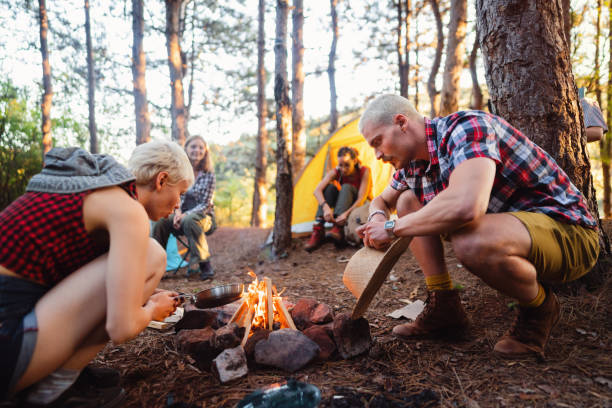 istock Campers preparing food 1318461366
