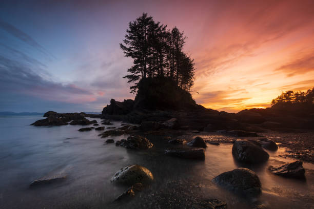 istock Vancouver Island Sunset 1318562240