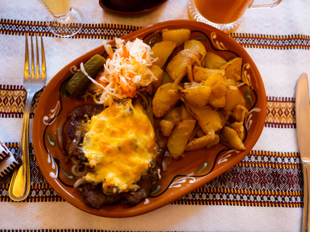 istock Poltava-style meat with boiled potatoes 1318585943