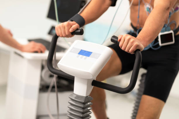 istock Man taking a cardiopulmonary stress test in clinic 1318589251