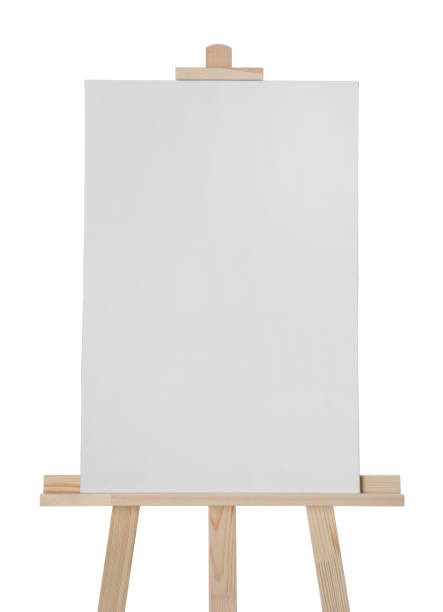 cavalete de madeira com folha em branco de papel isolado em branco - easel blackboard isolated wood - fotografias e filmes do acervo