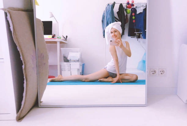 istock Morning yoga 1318609886