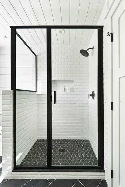 Photo of Contemporary Country Home Cabin Bathroom Design with Enclosed Shower Glass Stall