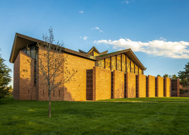 Temple Emanuel synagogue in Denver, Colorado Temple Emanuel synagogue in Denver, Colorado, the largest and oldest synagogue in the Rocky Mountain region temple building stock pictures, royalty-free photos & images