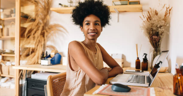 istock Ornament artist at her office desk 1318675058