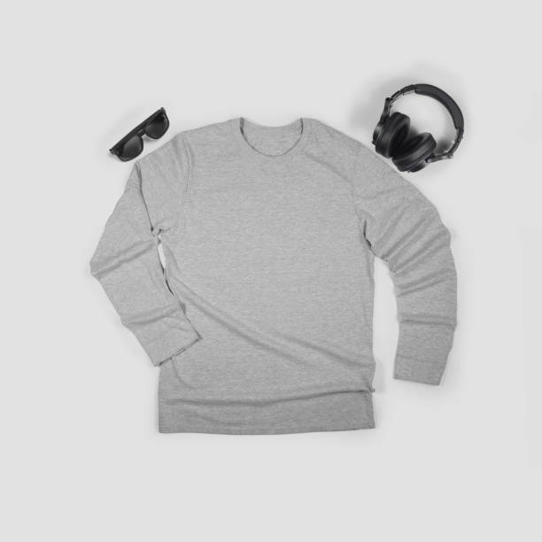 istock Men's Gray long sleeve t shirt mockup 1318723424
