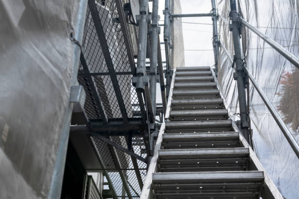 istock Image of steel scaffolding at a construction site 1318741181