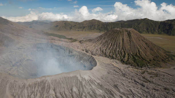 istock Close view of Mount Bromo volcano in smoke 1318810542
