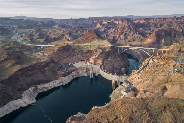 istock Hoover Dam in Nevada. Mountain in Background 1318827937