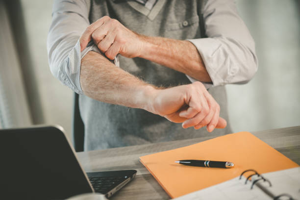 istock Businessman rolling up his sleeves 1318832648