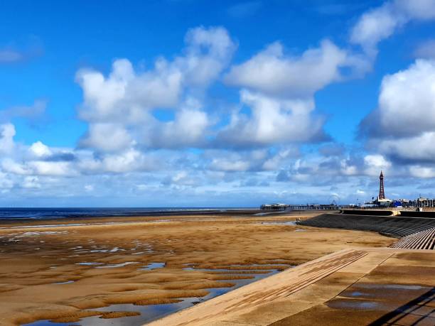 ブラック - blackpool illuminated blackpool tower vacations ストックフォトと画像