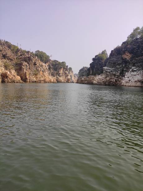 istock Bhedaghat Rocks Jabalpur Madhya Pradesh India 1319011882