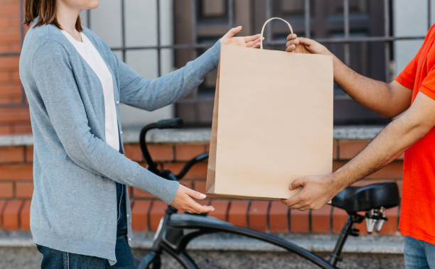 istock Food delivery, lunch to client and fast service 1319024168