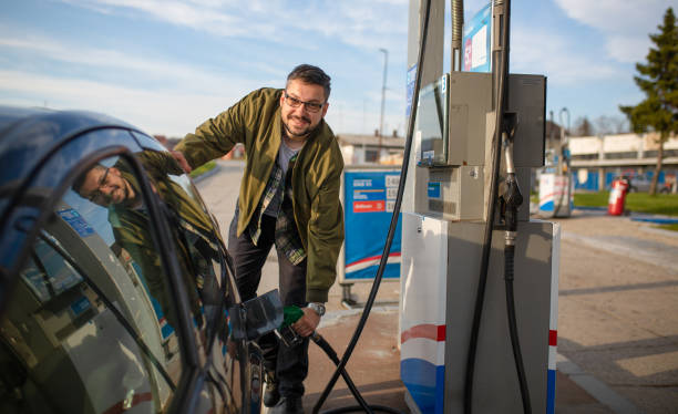 istock A man is refueling at a gas station 1319029540