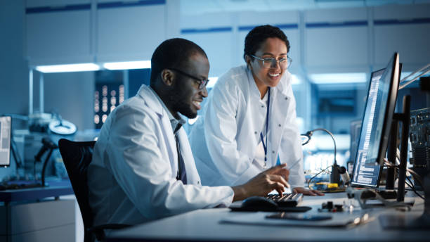 Engineering Reseaerch Lab Team 82,400+ Engineering Lab Stock Photos, Pictures & Royalty-Free Images ...