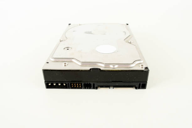 close up of hard disk - hard disck imagens e fotografias de stock
