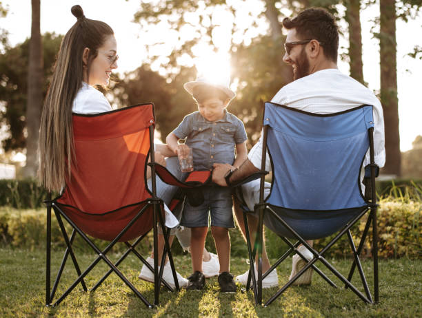 istock Happy family in nature 1319113678