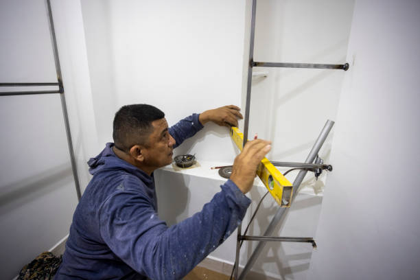 istock Colombian metalworker preparing the metal structure during work 1319117412