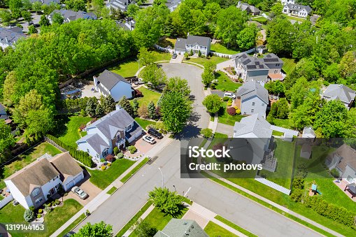 istock Panoramic of view at height roofs Sayreville small town of houses of New Jersey USA 1319144163