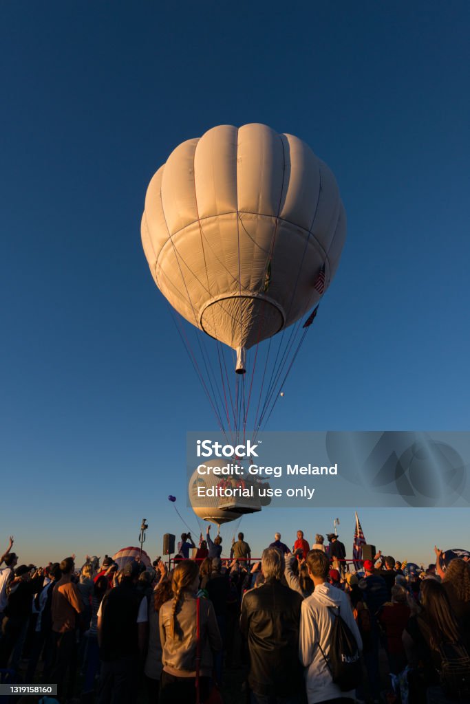 Americas Challenge Gas Balloon Race At The Albuquerque International