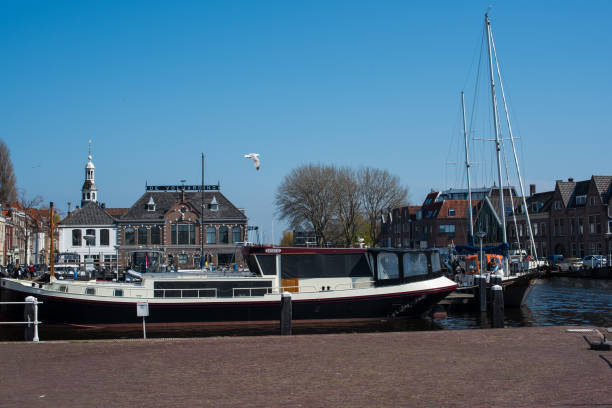 istock Canal houses and boats 1319190908
