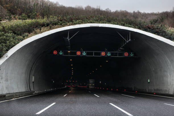 istock Entrance to the tunnel 1319266455