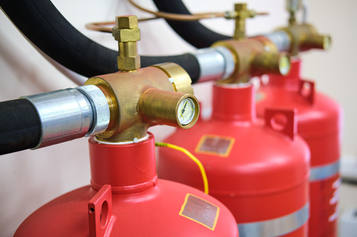 Red fire safety cylinders for gas fire extinguishing