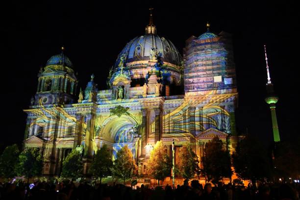 west facade of berlin cathedral at night. germany, europe. - berlin cathedral berlin germany museum island sunlight imagens e fotografias de stock