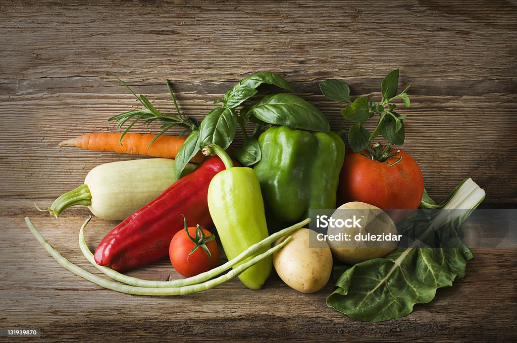 Verdure biologiche - Foto stock royalty-free di Alimentazione sana