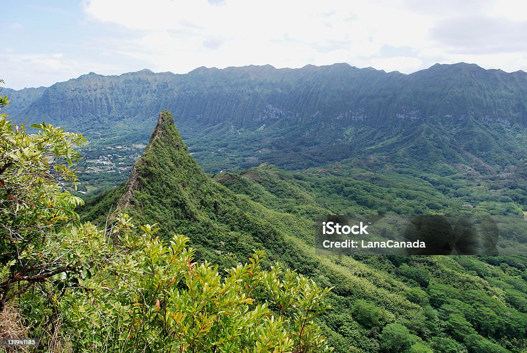 Cadeia de Montanhas Koolau panorâmicas pico em Oahu - Foto de stock de Beleza natural - Natureza royalty-free