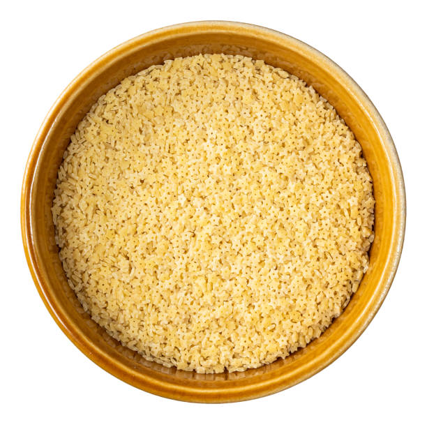istock uncooked stelline pastina in round bowl cutout 1319464061