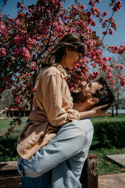 istock She said YES to our life 1319548992