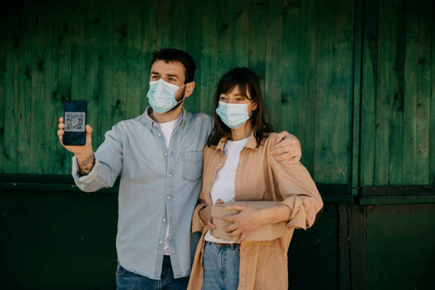 istock Couple painted their house with this app 1319549540