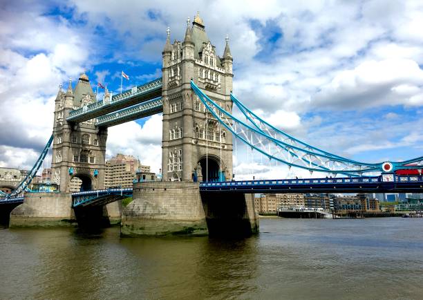 istock Towe bridge london 1319560318