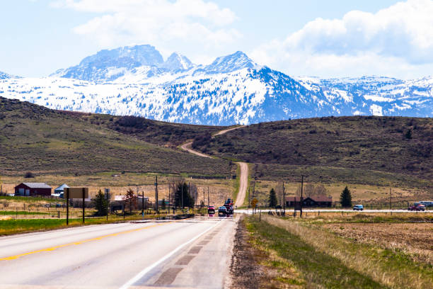 montana sauvage - wyoming landscape american culture plain photos et images de collection