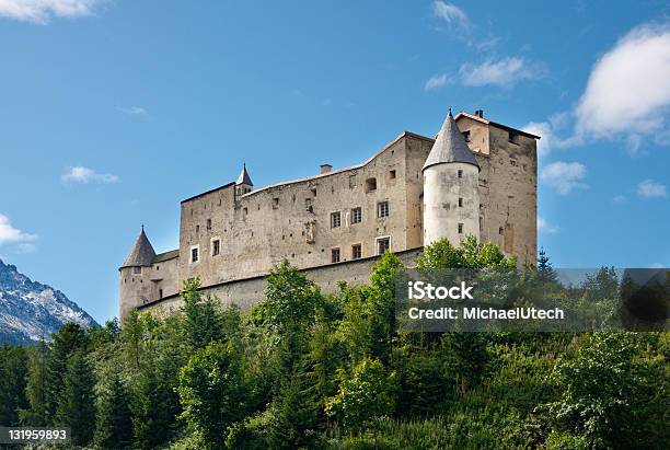 Castle Naudersberg Österreich Stockfoto und mehr Bilder von Bundesland Tirol - Bundesland Tirol, Schlossgebäude, Festung