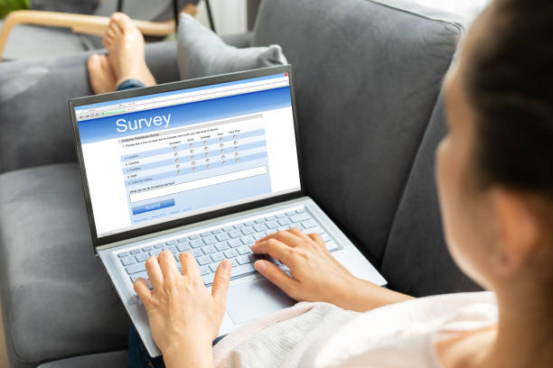 istock Survey List Poll On Laptop 1319611029