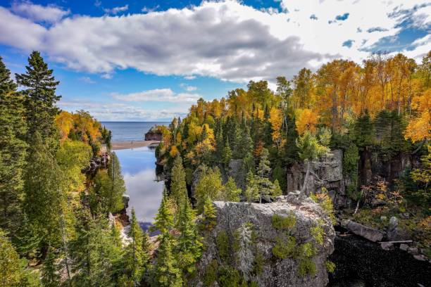 istock Autumn scene along Baptism River at Tettegouche State Park, Minnesota 1319615305
