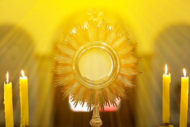 tabernacle during ostensorial worship in catholic church ostensory - rear view of a Blessed Sacrament exposed in a Catholic church pentecost religious celebration photos stock pictures, royalty-free photos & images